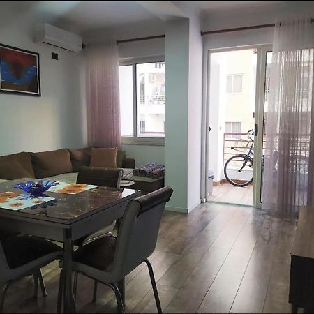 #1 Modern 1Br With Balcony In Up-And-Coming Hip Area Appartement Tirana Buitenkant foto
