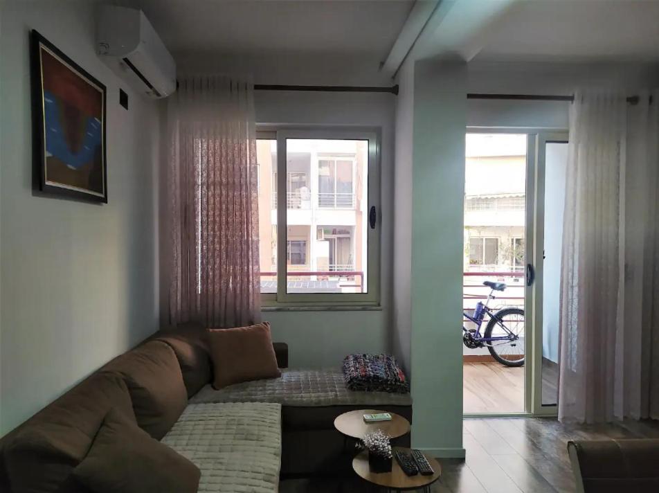 #1 Modern 1Br With Balcony In Up-And-Coming Hip Area Appartement Tirana Buitenkant foto