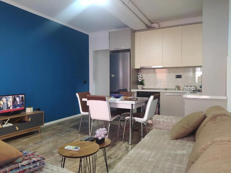 #1 Modern 1Br With Balcony In Up-And-Coming Hip Area Appartement Tirana Buitenkant foto