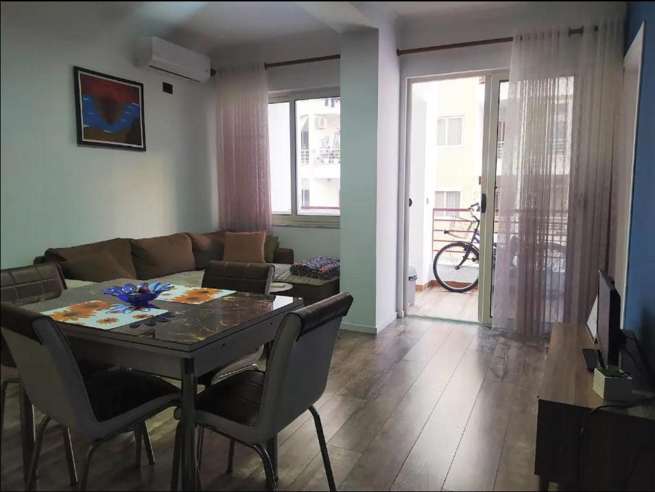 #1 Modern 1Br With Balcony In Up-And-Coming Hip Area Appartement Tirana Buitenkant foto
